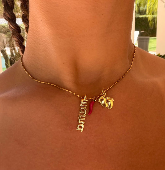 Mamá Charm Chain