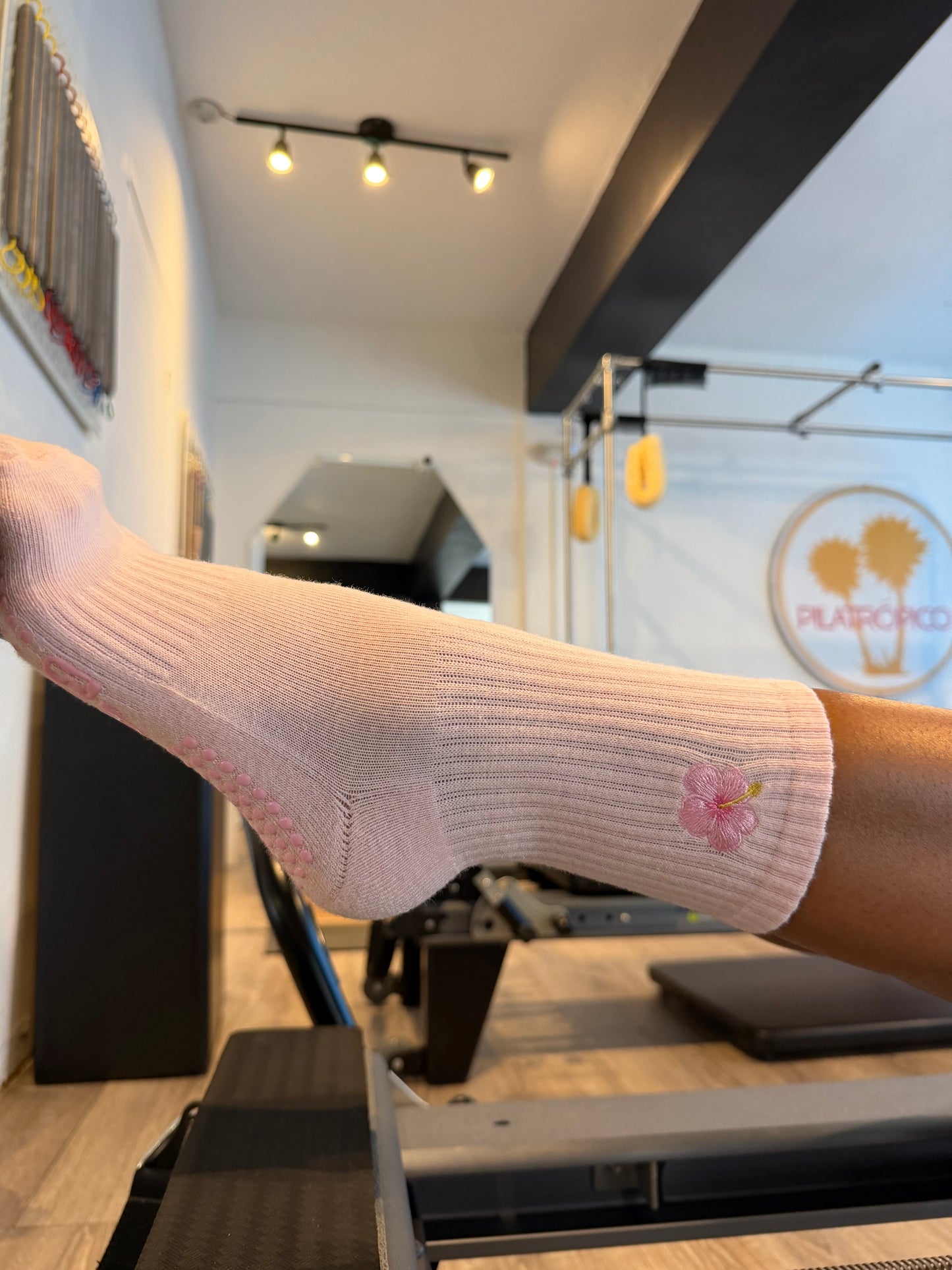Amapola Grip Socks