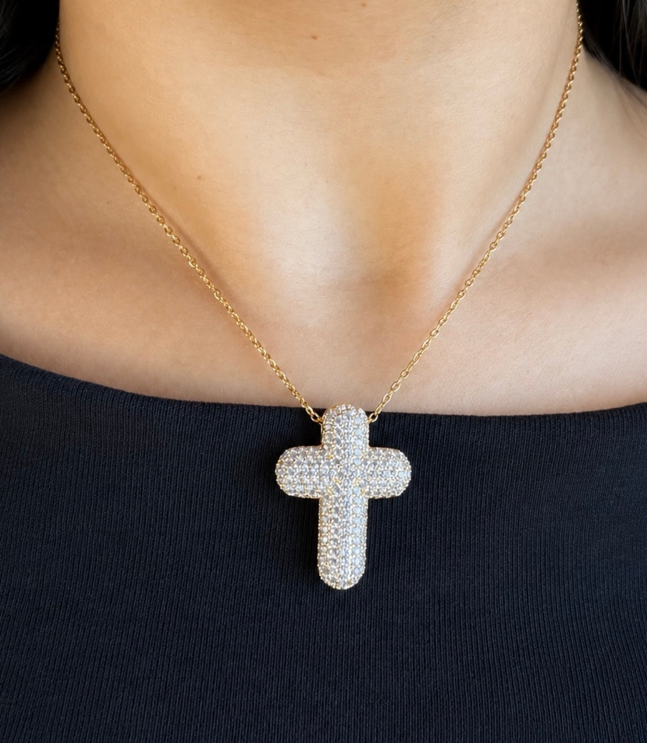 Diamond Cross Chain