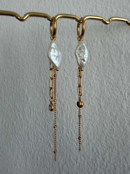 Alicia Earrings